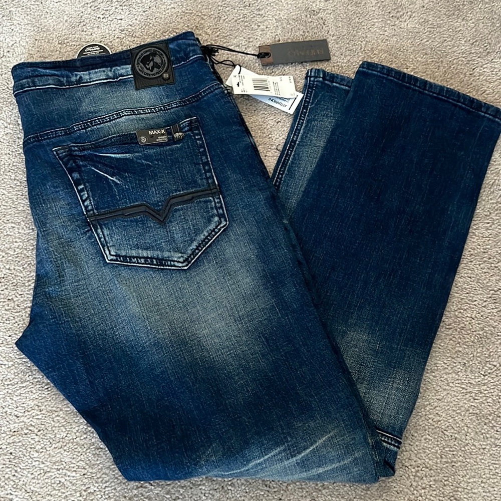 Max-x Jeans by Buffalo David Bitton